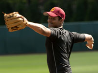 Million Dollar Arm official trailer