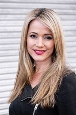 Manuela Dias De Deus