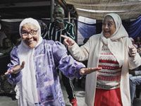 #BeautifulNews: No one deserves to be alone. This is how you nourish a community with compassion