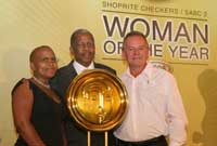 The new logo of the Shoprite Checkers / SABC 2 Woman of the Year was unveiled at the launch today by Mathe Mosito of SABC2, Dr Mathews Phosa and Brian Weyers, Marketing Director of Shoprite Checkers.