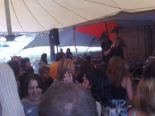 Taxi Violence fans dance up a sand storm