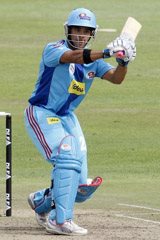 Duminy saves Mumbai Indians