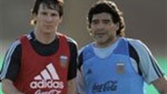 Maradona to help Messi find his form