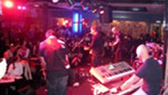 Tanz Café aims for the stars