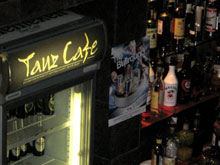 Tanz Caf&#233; aims for the stars