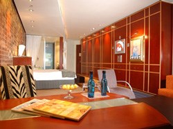 There are compelling reasons to stay at African Pride’s Melrose Arch Hotel, even if it is just to be at the centre of the action.