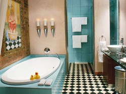 Now, where's my duck? Aah, there he is... Oh look, he's brought a friend.