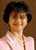 Minister must urgently address fishing licence issue