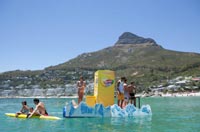 Lipton's floating vending machine attracts bathers