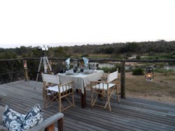 Just what one needs for a romantic evening... a Tinyeleti Treehouse dinner under the stars.