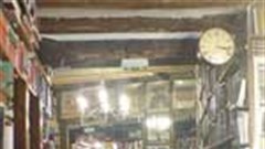 A bookshop in Paris (Image: Wiki Images)