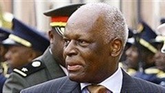 Angolan journo wins top award for anti-corruption fight