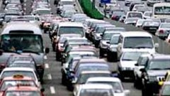 Beijing has had to deal with huge traffic jams as more and more people buy cars and join the existing streams of commuters. Image: