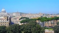 Italy's market regulator inspects Telecom Italia offices