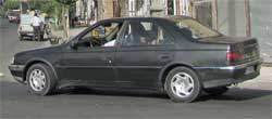 The Iranian version of the Peugeot 405. Image: Wiki Images