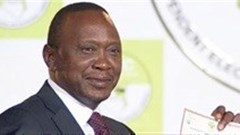 Kenyan president rejects controversial media bill