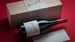 Hanneli R released by La Motte