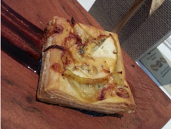 Gorgonzola, caramalised onion and pear tartlets