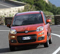 The little 5-door MPV’s strong appeal to small families will no doubt be its spacious interior and flexible packing space.