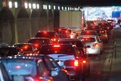 China city caps car-buying to curb pollution