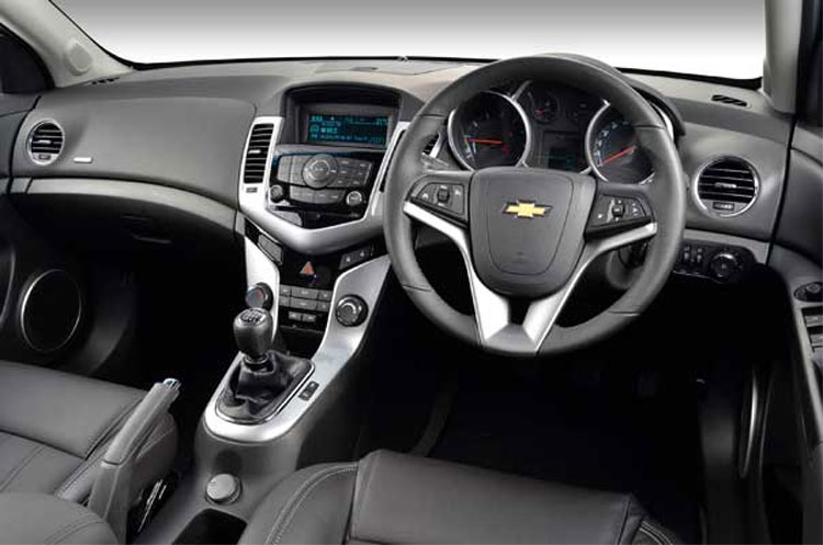 Cruze joins the frisky turbo world