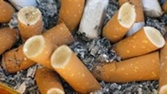 US drugstore giant CVS to remove cigarettes from store shelves