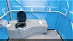 People in New Orleans are offering the use of their toilets for a fee. Image: