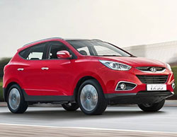 The ride quality is excellent on tar and gravel and under normal conditions it is not easy to unsettle it.