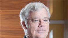 Apple's Attorney Harold McElhinny says Samsung sold 37m phones that infringed Apple's copyright. Image: Lisa Shuchman