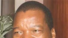 Zimbabwe's new Reserve Bank Governor John Mangudya says he is powerless to do anything about the economy. Image: