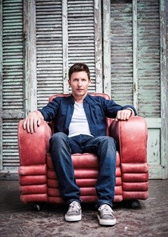 James Blunt to bring Moon Landing tour to SA