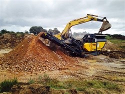 Reliance Compost uses Rubble Master for building rubble