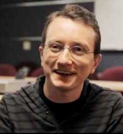 Roman Karachinsky of News360 says that news alerts will prove more popular than full articles for wearable devices rapidly being developed by major manufacturers. Image: