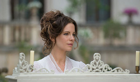 Madness takes its toll in Eliza Graves