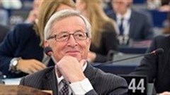 Luxembourg, Juncker under fire after global tax leaks