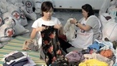 Aid Couture for typhoon survivors