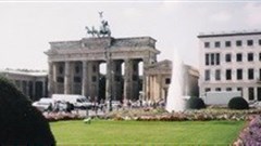 Pre-Christmas season strike in Germany hits Amazon