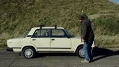 Kom Clarkson, ve vant you in sunny Russia...