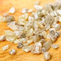 Hawks bust illegal diamond dealers