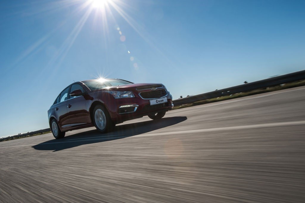 Auto box boosts Cruze appeal