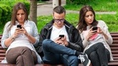 Everyone's reading... their phone