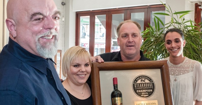 Pete Goffe-Wood (judge), Louise Potgieter and Martin Lombaard (2015 winner Little Havanna), Inge Hoffmann (The Wolftrap)