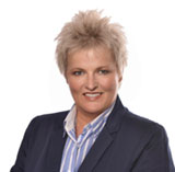 Karen Meiring, hoof van Afrikaanse kanale op M-Net