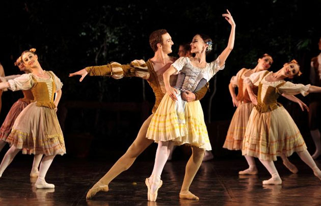 Photo by Pat Bromilow Downing