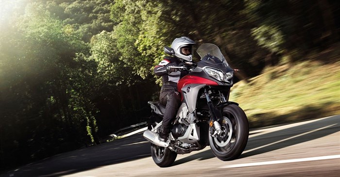 Honda upgrades its VFR800X Crossrunner