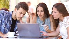 Four reasons customers are still reluctant to shop online