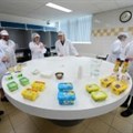 Employees test margarine at Unilever's headquarters in Rotterdam.
Image source: 
Photographer: John Thys