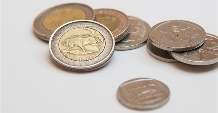 Depreciation of rand a concern for retail margins in 2016