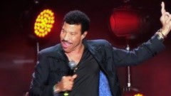 Endless love for Lionel Richie in Cape Town