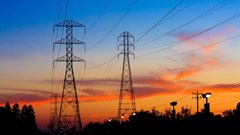 Many Africans live within metres of the national grid, but have no access. © Josemaria Toscano